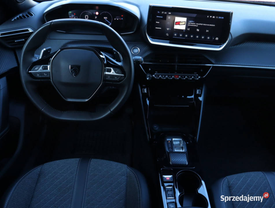 Peugeot 2008 12 PureTech światła LED Piaseczno