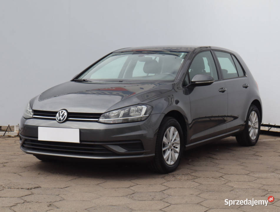 VW Golf 10 TSI sprzedam