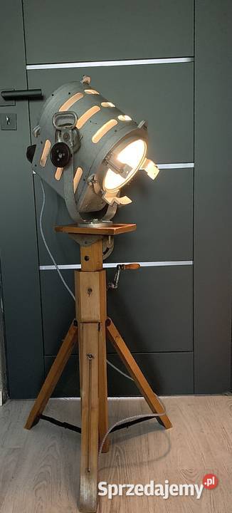 Lampa podłogowa PRL lata 5060 teatralna filmowa Poznań