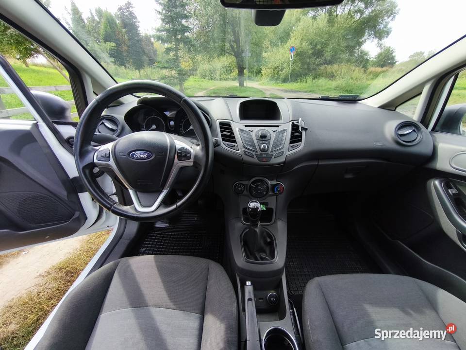Ford Fiesta Mk7 16 Van TDCi 95 Podgrzewana szyba 1560cm3 małopolskie
