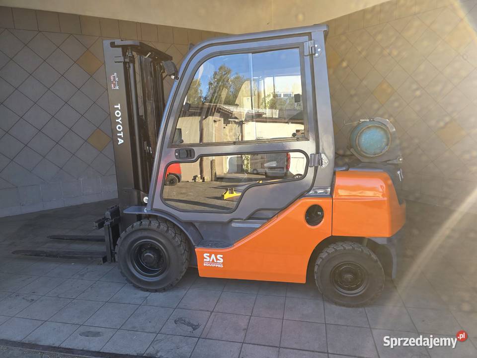 Wózek Widłowy TOYOTA 8FGF25 przesuw wolny skok gaz Lędziny