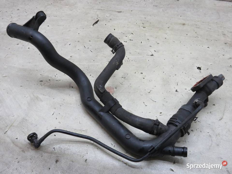 WĄŻ PRZEWÓD WODY AUDI A4 B8 20 TDI 03L121071B osobowe Węże chłodnicy