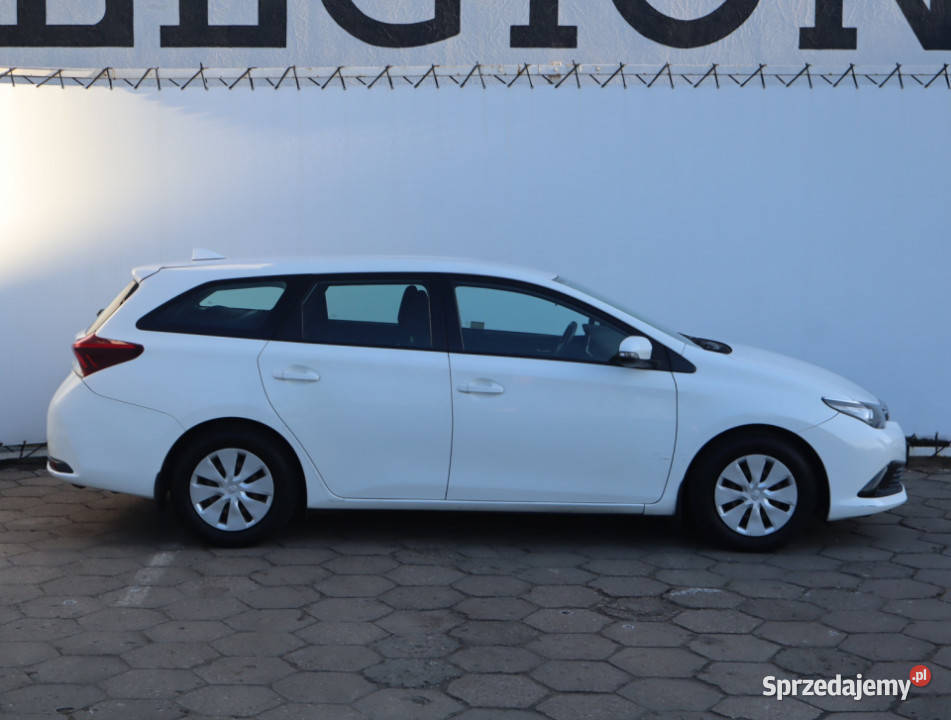Toyota Auris 13 Dual VVTi światła do jazdy dziennej Auris Samochody osobowe Łódź