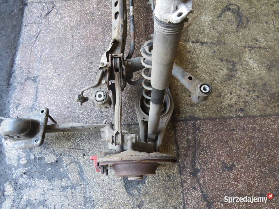 BELKA ZAWIESZENIA OŚ TYŁ SEDAN PASSAT B8 osobowe