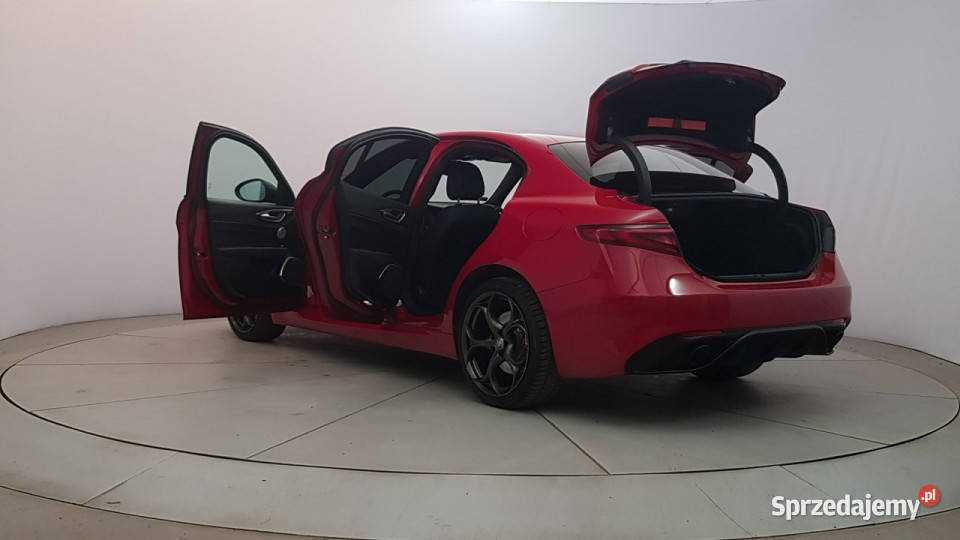 Alfa Romeo Giulia 20 Turbo Veloce TI Q4 Z Rok produkcji 2021 Warszawa