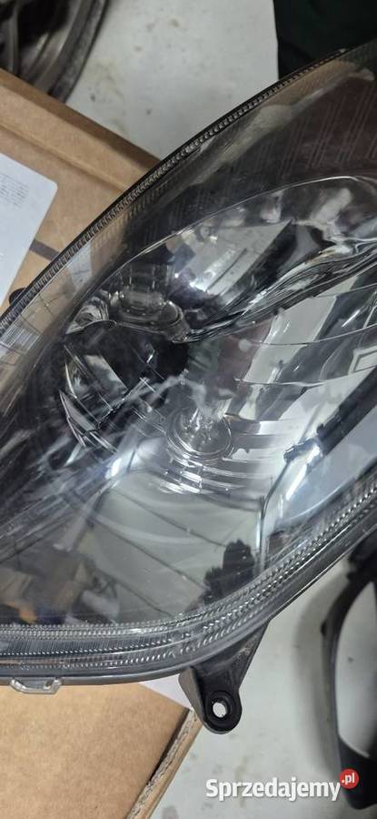 Lampa przednia Kymco Xiciting prawa LED Niedźwiedź