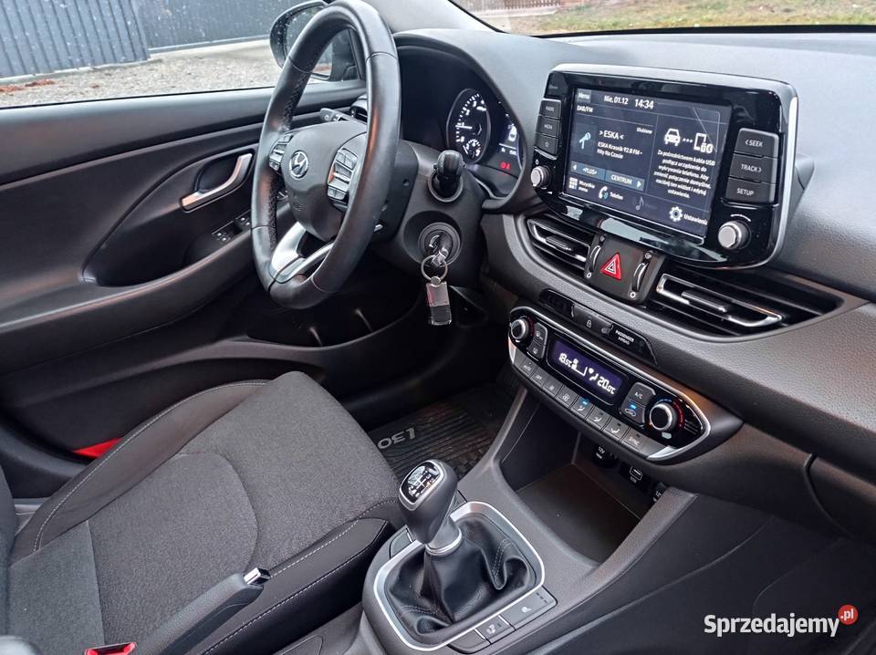 Hyundai i30 15 DPI Comfort kombi pierwszy Wilkołaz-Stacja Kolejowa