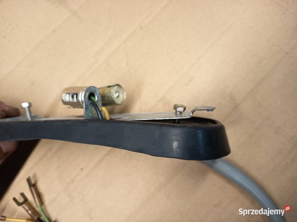 Tylna lampa Syrena syrenka 105 Bosto R20 śląskie sprzedam