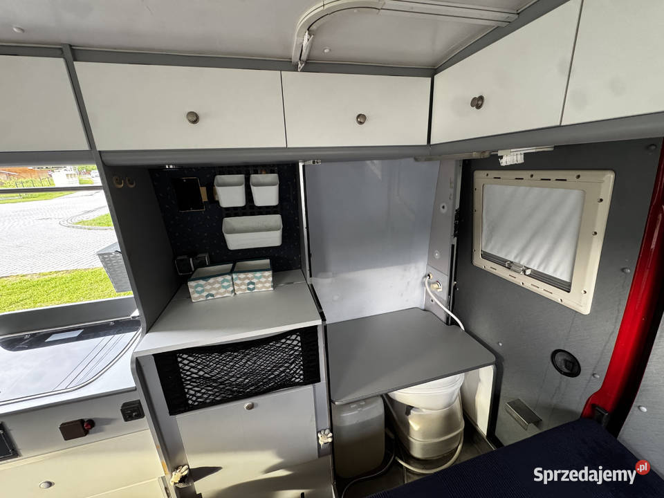 Kamper van bus Peugeot Boxer 25 L2H2 4 os duża Nowy Sącz