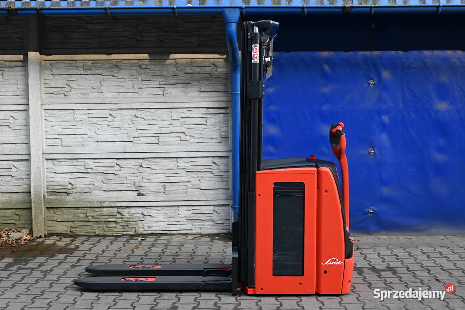 Paleciak elektryczny Linde L14 1400 Triplex 430 Częstochowa
