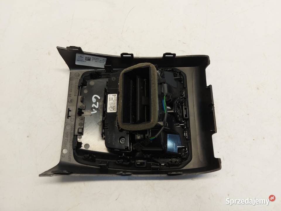 BMW G21 G20 Kombi 330e kratka nawiewu panel osobowe Kratki nawiewu dolnośląskie