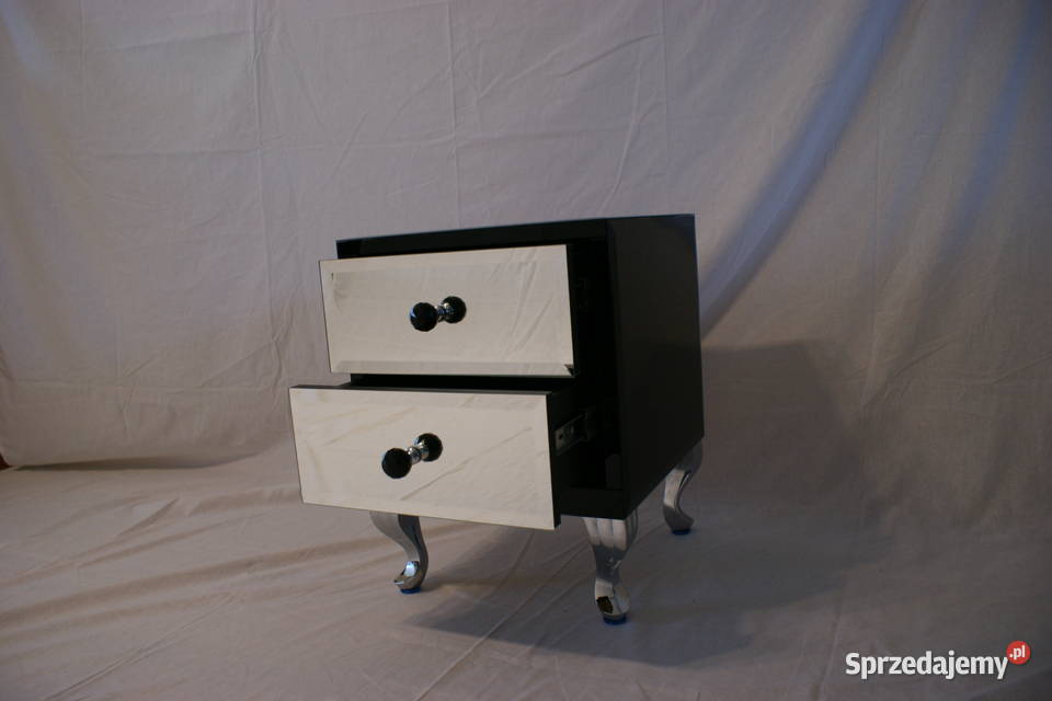 Stolik nocny z lustra czarny glamour ze szkla