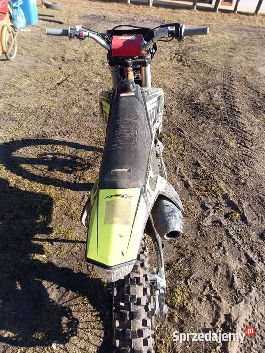 mam do sprzedania cross asix 300 z roku 2025 Brygidów