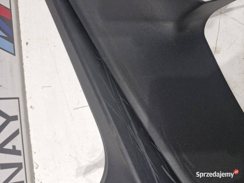 BMW F31 OSŁONA SŁUPKA PRAWY TYŁ ORYGINAŁ 7240688 osobowe