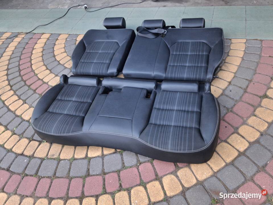 Kanapa tylna półskóra Mercedes W246 Rok produkcji 2012 podkarpackie Stalowa Wola