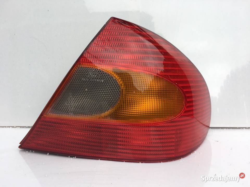 FORD MONDEO MK2 PRAWA LAMPA TYŁ SEDAN Lampy tylne Ostroróg