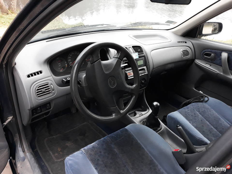 Mazda 323f klima welurowa tapicerka 323F Czarna Białostocka