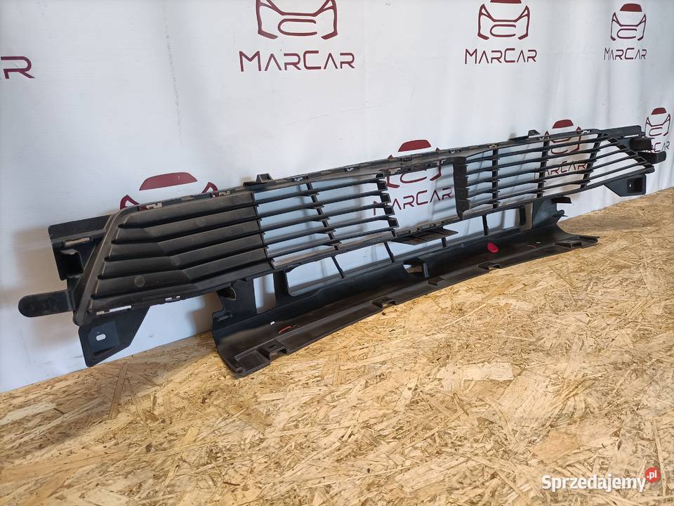 PEUGEOT 5008 II 2 LIFT ATRAPA KRAKTA ŚRODKOWA Pleszew