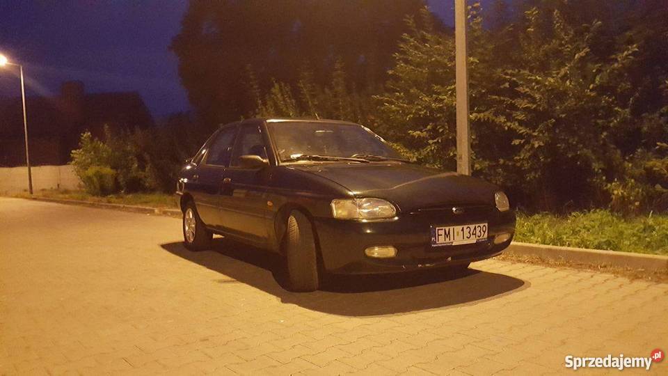 Ford Escort 16 16v klimatyzacja 1600cm3 Międzyrzecz sprzedam