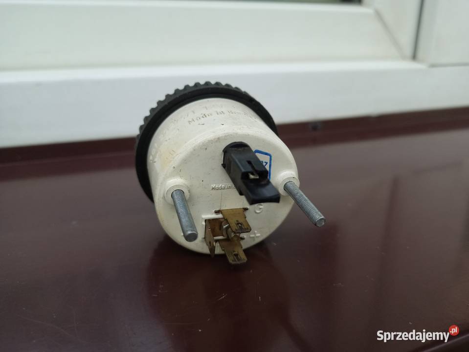 BMW VW Audi Mercedes dodatkowy wskaźnik poziomu