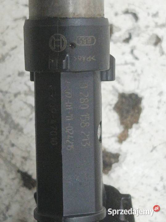 LISTWA WTRYSKOWA 0280158213 2320947010 13 16V