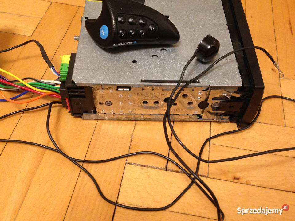 radio samochodowe Blaupunkt Lausanne CD30 Pozostałe Pozostałe kujawsko-pomorskie Włocławek