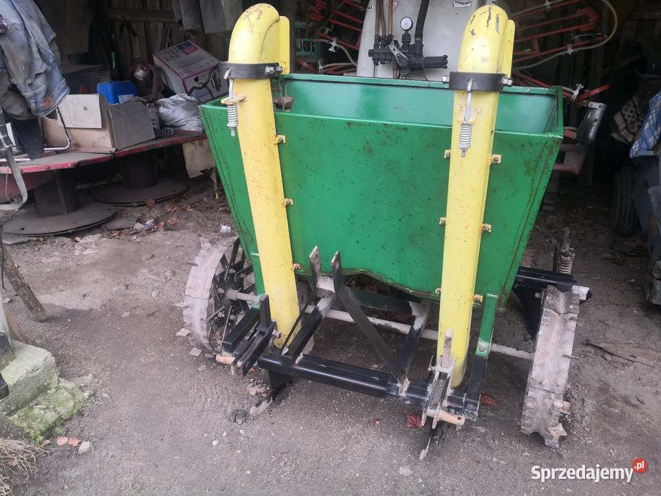 Sprzedam sadzarkę nieuszkodzony Siewniki i sadzarki Płoniawy-Bramura