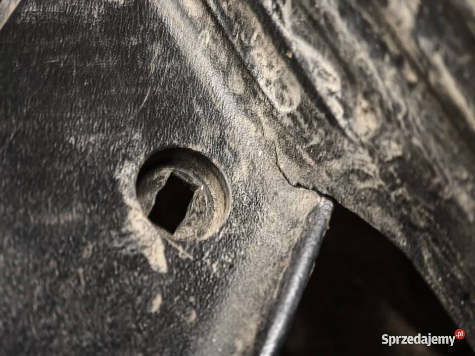 Maskownice podstopnica głośniki Pioneer BMW E34 Car audio Żory sprzedam