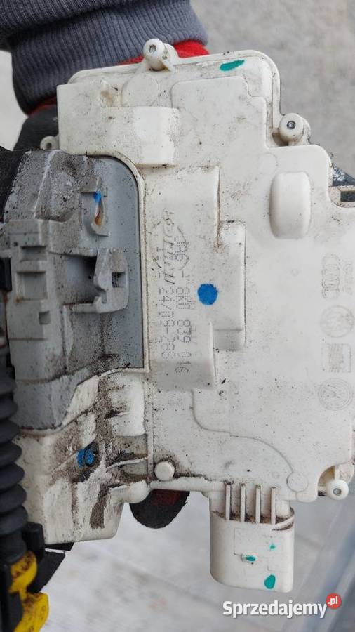 8K0839016 Zamek drzwi Audi A4 B8 Sępólno Krajeńskie