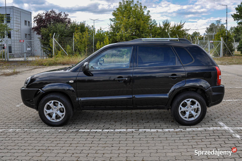 Hyundai Tucson 20 141 LPG Lift 2010 r Skóry Rok produkcji 2010 dolnośląskie