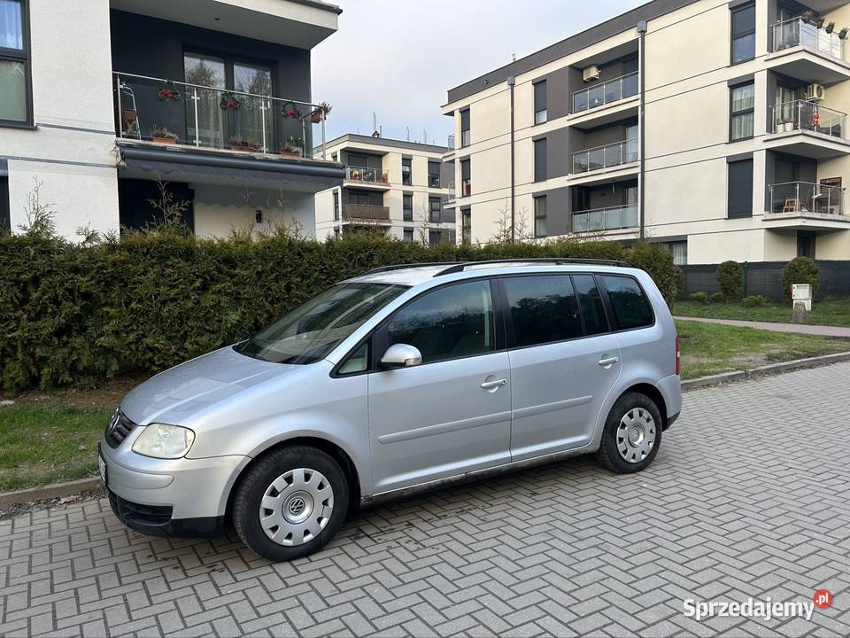 7Osobowy Nowy rozrząd 6Biegów elektryczne lusterka Touran Wronki