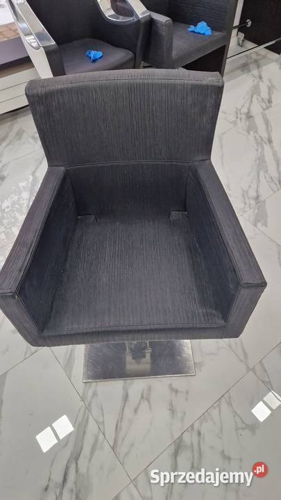 Wyposażenie salonu fryzjerskiego Fotele Wyposażenie salonów Warszawa