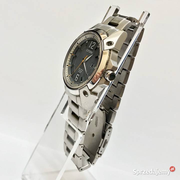 citizen eco drive titanium marinaut