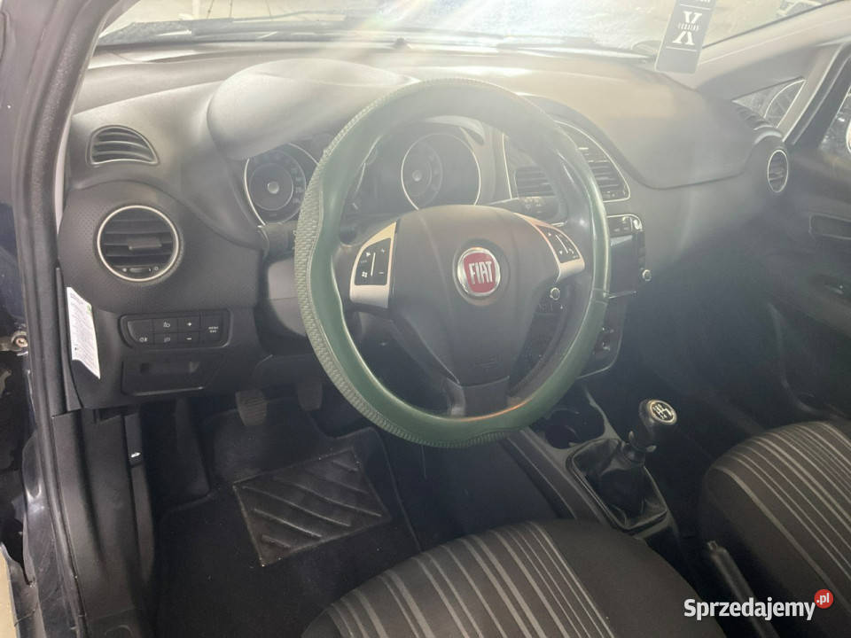 Fiat Punto Evo BenzynaAuxUSBNiski gwarantowany Zarejestrowany w Polsce pomorskie