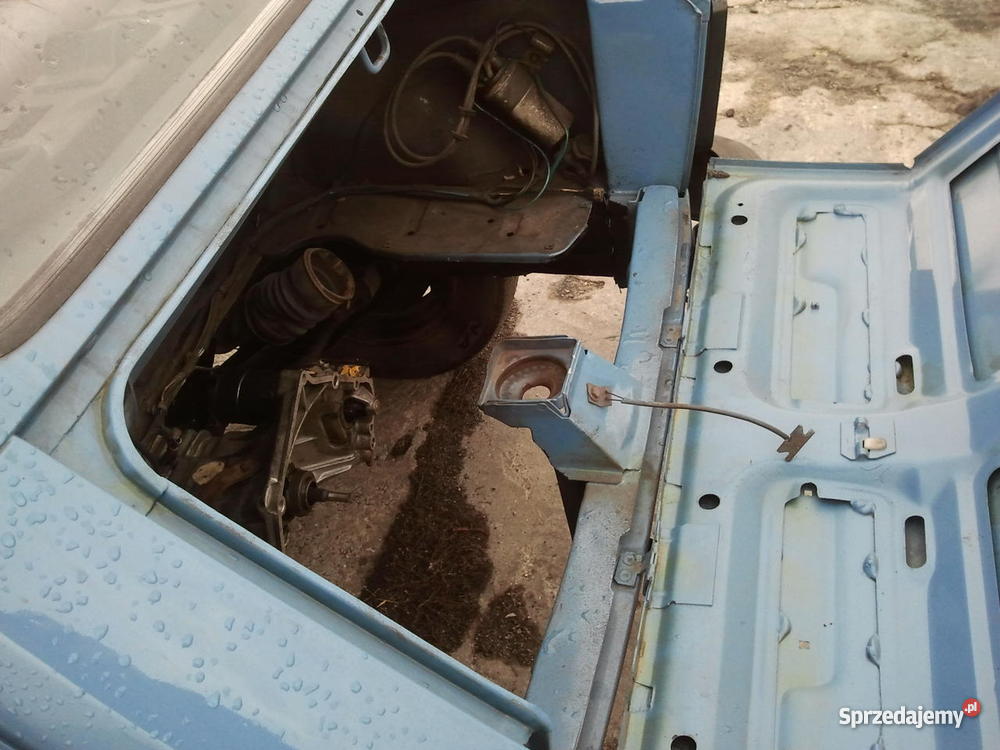 FIAT 126p 126 MALUCH KAROSERIA BUDA Łódź