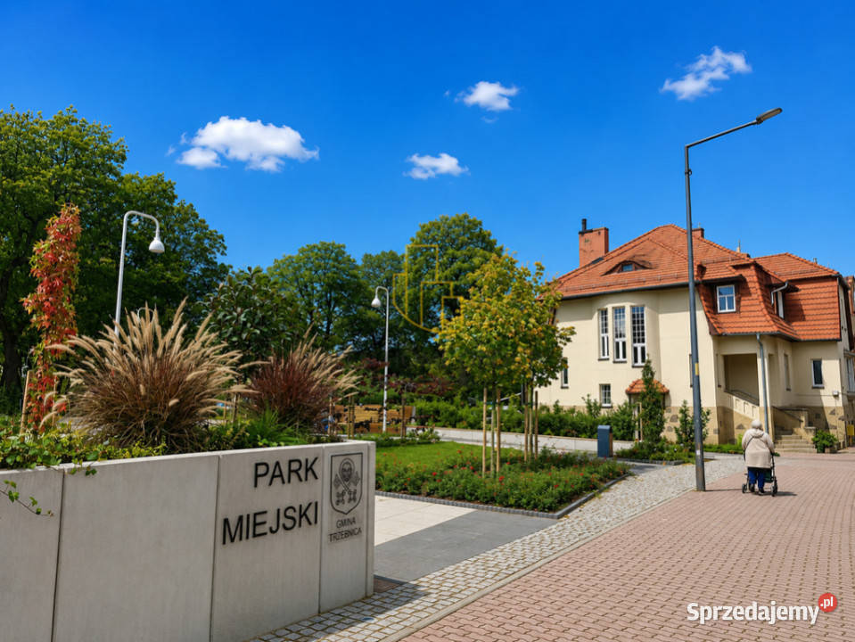 Centrum Trzebnicapark92m23pok Lyx Rok budowy 1910 Trzebnica