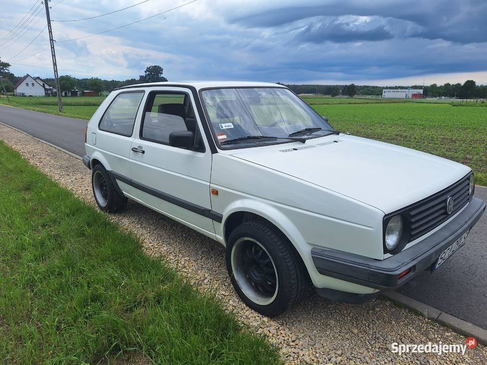 Volkswagen Golf II 13 Super stan mały przebieg Zarejestrowany w Polsce Tychy