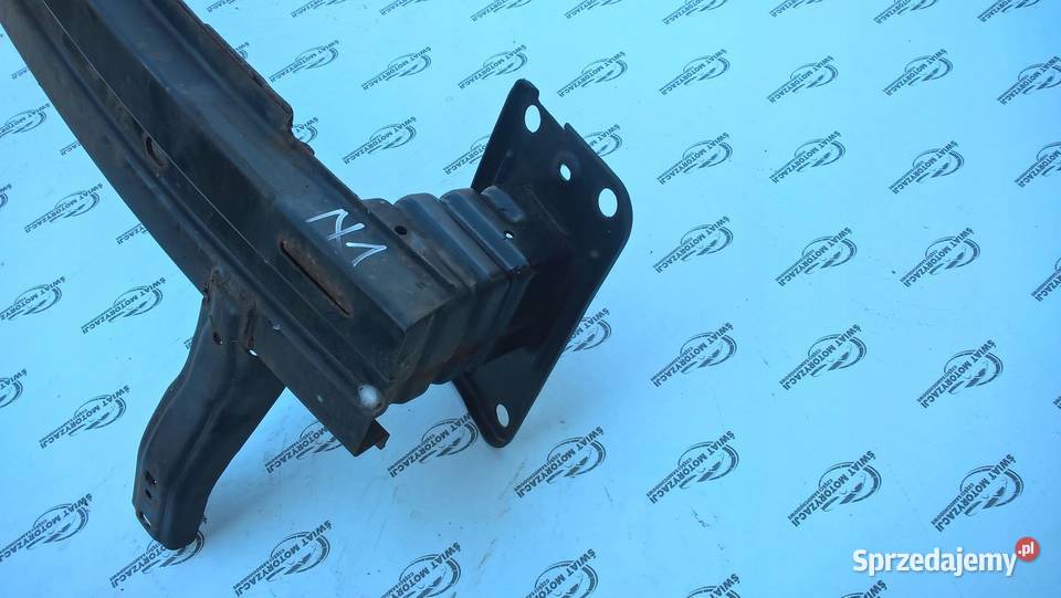 HYUNDAI i40 12r belka zderzaka przód osobowe