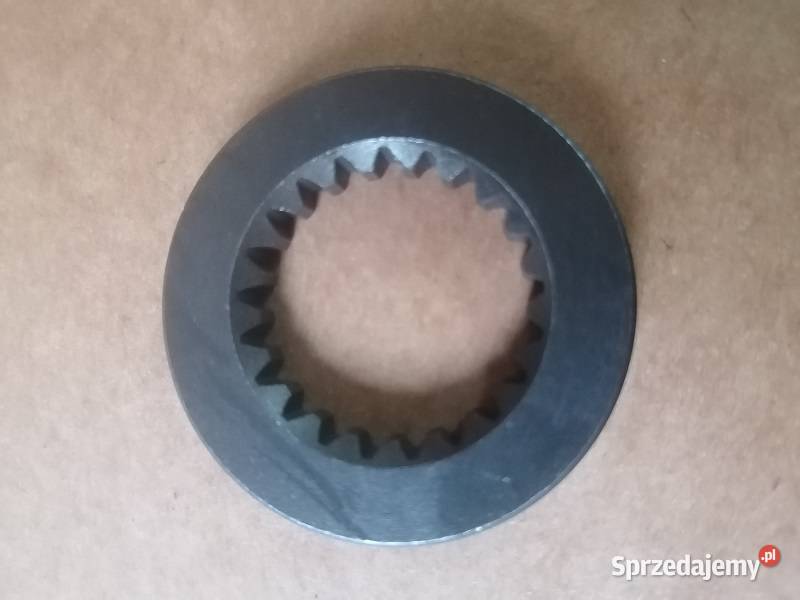 Pioerścień uszczelniający wałka WOM MASSEY Radom