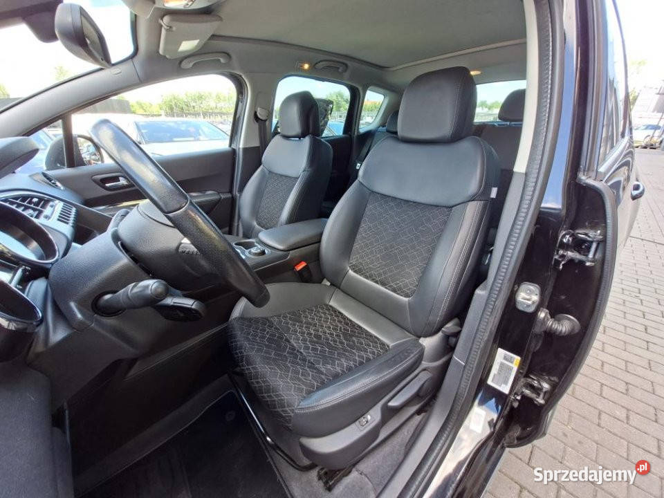 Peugeot 3008 2015r ASO Półskóra Panorama HUD Kraków sprzedam