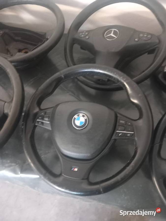 Kierownice mercedes audi bmw Rok produkcji 2013 lubelskie Zakrzówek