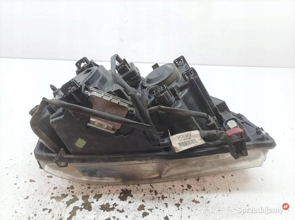 LAMPA PRZÓD LEWA LIFT XENON Volvo XC 90 I