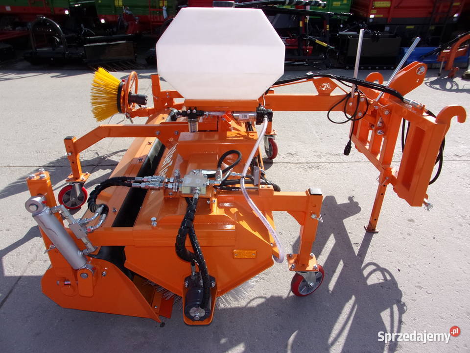 Zamiatarka InterTech SWEEP AQUA 20m w RadMasz Opoczno