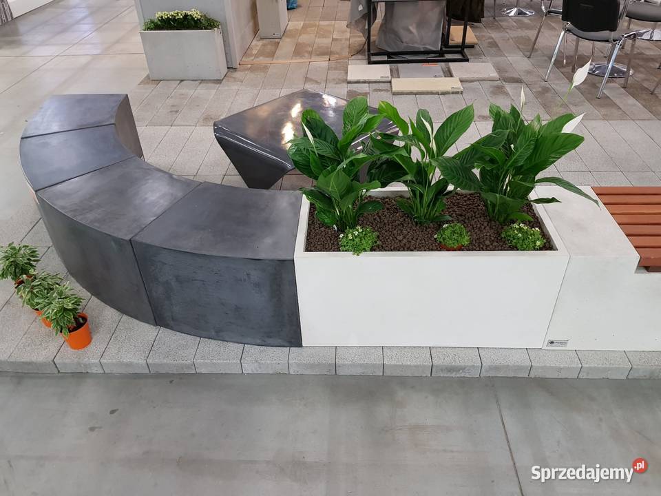 Betonowa donica Cubico Świdnica