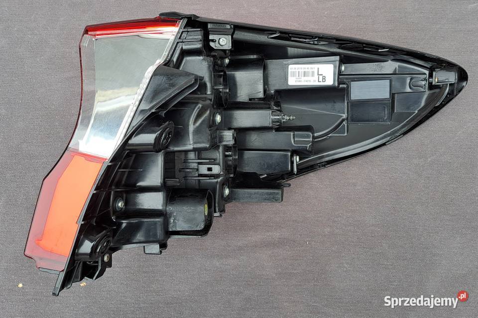 81560F401000 lampa tylna lewa Toyota CHR