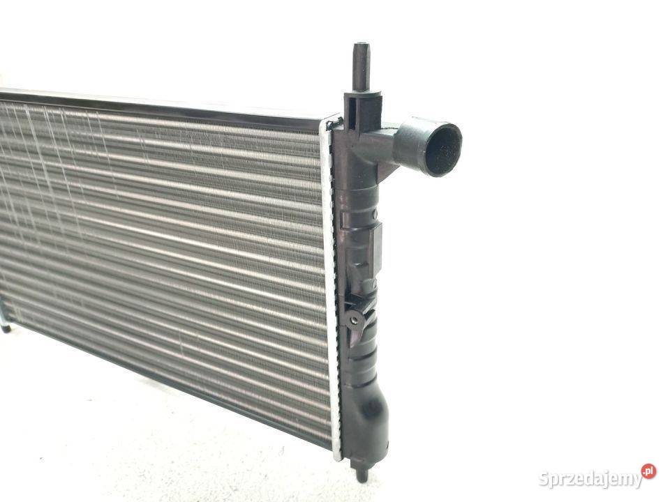 CHŁODNICA WODY OPEL KADETT E 16 i 75 8591 świętokrzyskie Skarżysko-Kamienna