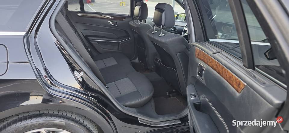 MercedesBenz Klasa E 300 BlueTEC 7GTRONIC 161000km Olsztyn