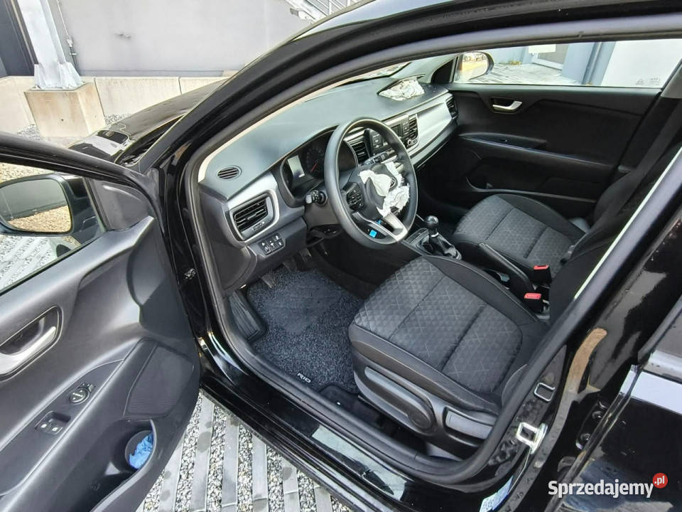 Kia Rio 12 benzyna 85 uszkodzony gradobicie Kęty