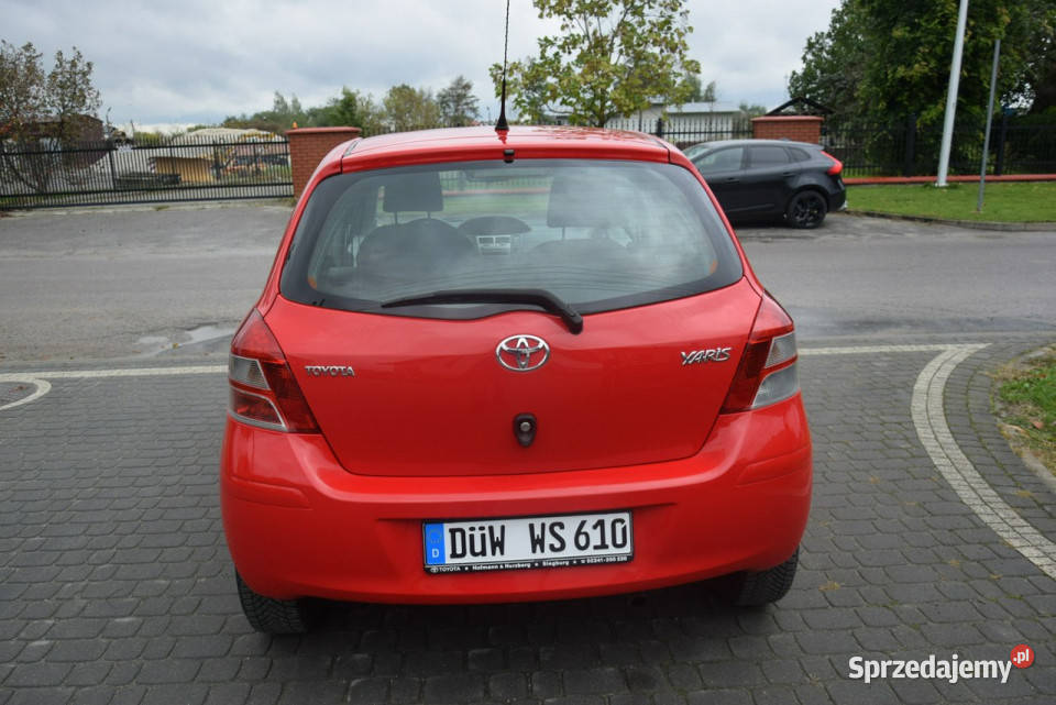 Toyota Yaris 13B 84 Klima Sprowadzony Opłacony benzyna Majdan Sieniawski