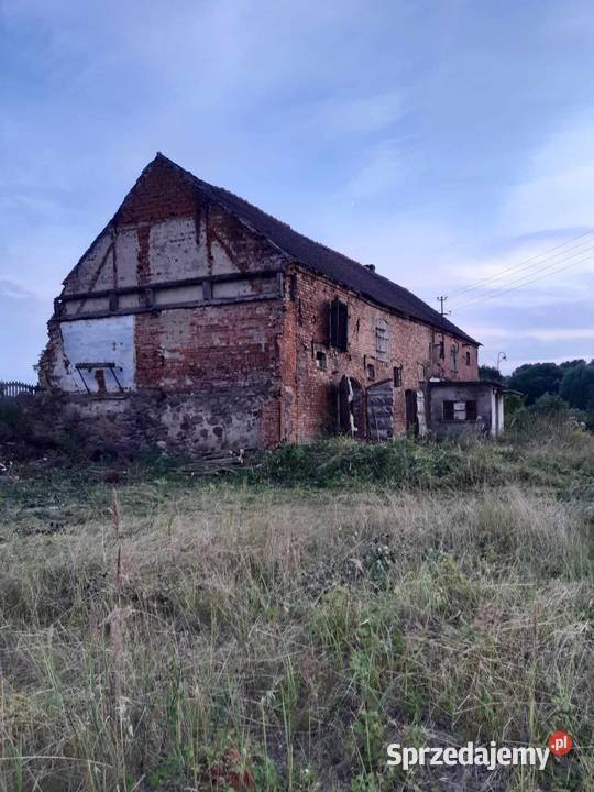 Działka budowlana z budynkiem gospodarczo Stare Chrapowo